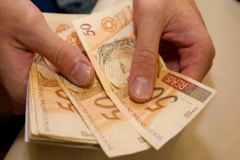 Inflação oficial recua para 0,16% em março, diz IBGE