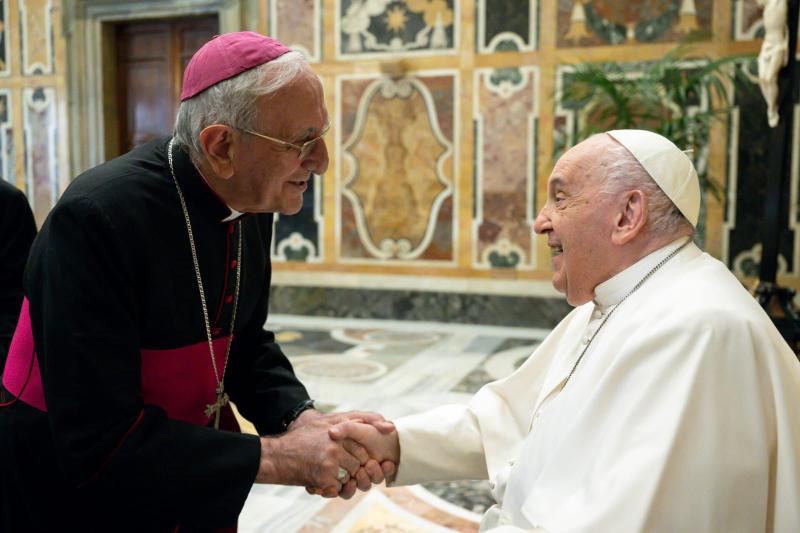 DOM ARMANDO BUCCIOL SE ENCONTRA COM PAPA FRANCISCO