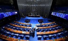 Senado aprova PEC que amplia capacidade de investimento de estados e municípios