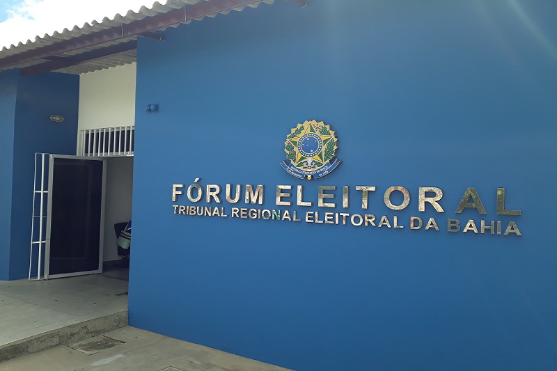 Apenas 15% dos jovens aptos a votar emitiram título de eleitor na Bahia